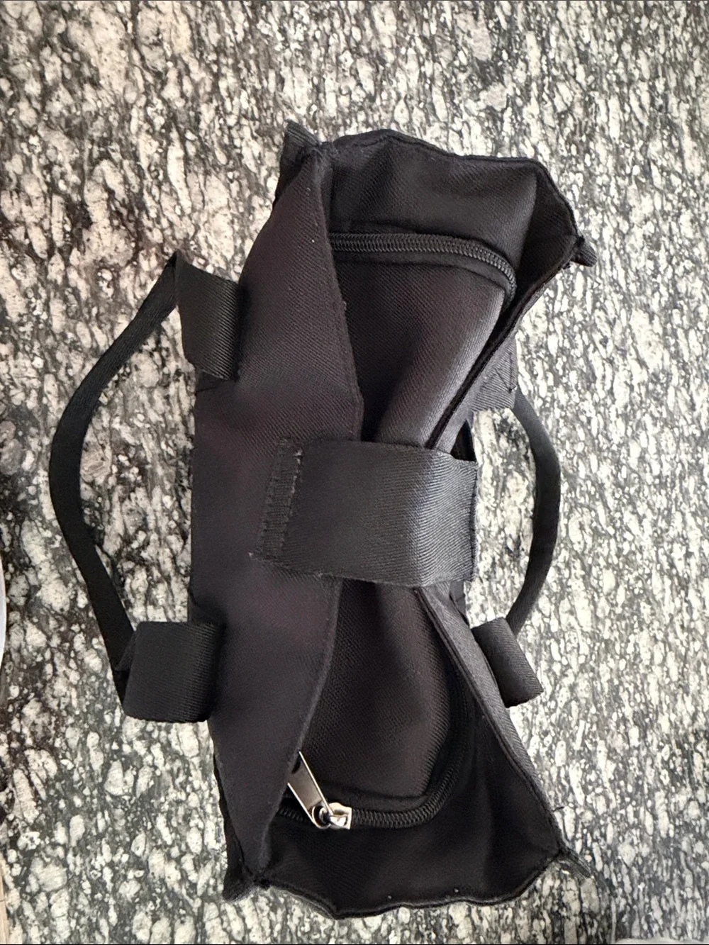 Thermos Black Men's Messenger Bag with D-Ring Accent